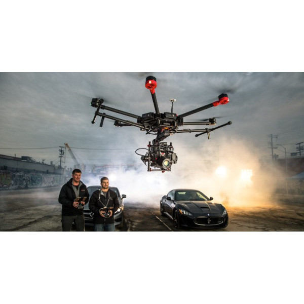 Гексакоптер DJI Matrice 600 Pro